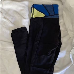 Lululemon wunder under reversible leggings